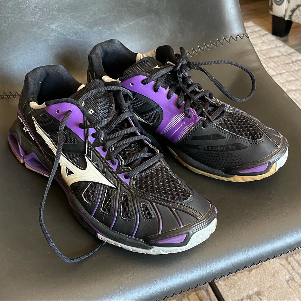 Purple Mizuno Wave Tornado